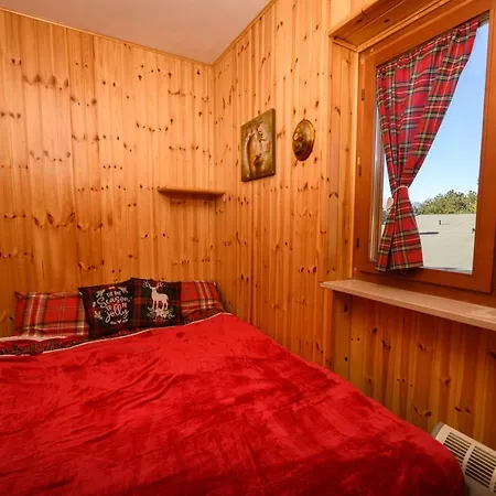 La Pineta Di Giove Appartement *
